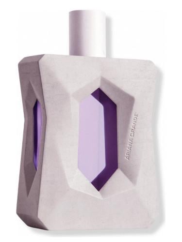 ariana-grande-god-is-a-woman-parfyumna-voda-za-jeni-edp-6793338119.jpg