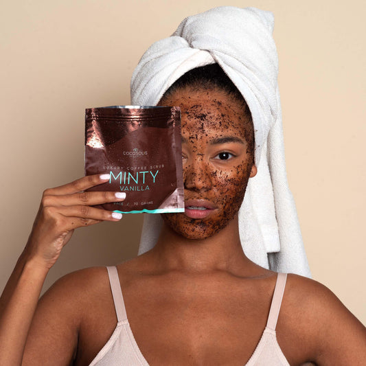 Cocosolis Luxury Coffee Scrub Box Луксозна кутия с 4 натурални био скраба – 3 за тяло и 1 за лице