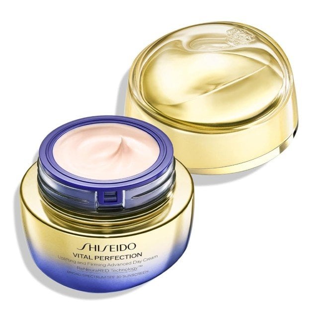 Shiseido Vital Perfection Uplifting and Firming Advanced Day Cream SPF30 Дневен крем с усилен лифтинг ефект
