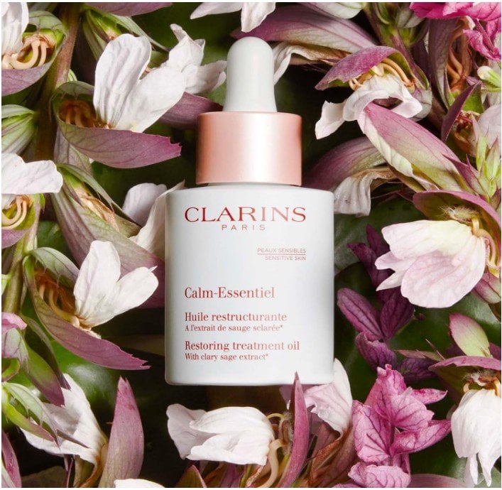 Clarins Calm Essentiel Restoring Treatment Oil Подхранващо олио за лице с успокояващ ефект