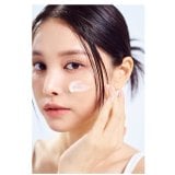 Mania Holic Слънцезащитен крем за лице SPF50+