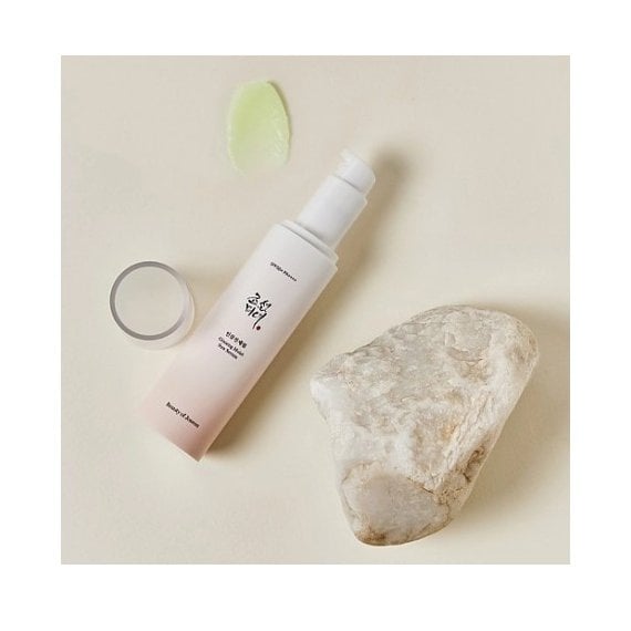 Beauty of Joseon Ginseng Moist Sun Serum SPF 50+ PA++++ Овлажнаяващ слънцезащитен серум за лице