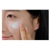 Skin1004 Madagascar Centella Air-fit Suncream Light SPF30 Лек слънцезащитен крем за лице