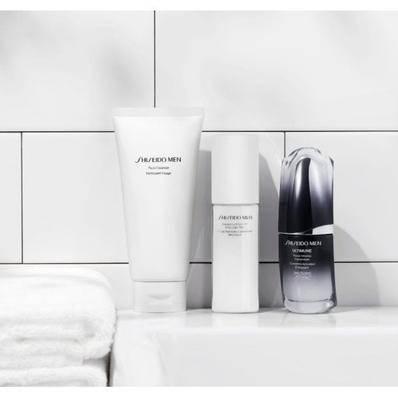 Shiseido Men Cleansing Foam Нежна почистваща пяна за всички типове кожа