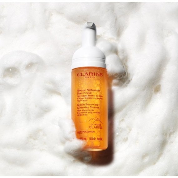 Clarins Gentle Renewing Cleansing Mousse Почистваща нежна пяна за всеки тип кожа