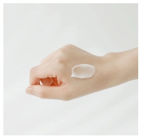 Beauty of Joseon Apricot Blossom Peeling Gel пилинг гел с вода от кайсиев цвят