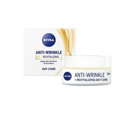 NIVEA AntiWrinkle+ Възстановяващ дневен крем против бръчки  55+
